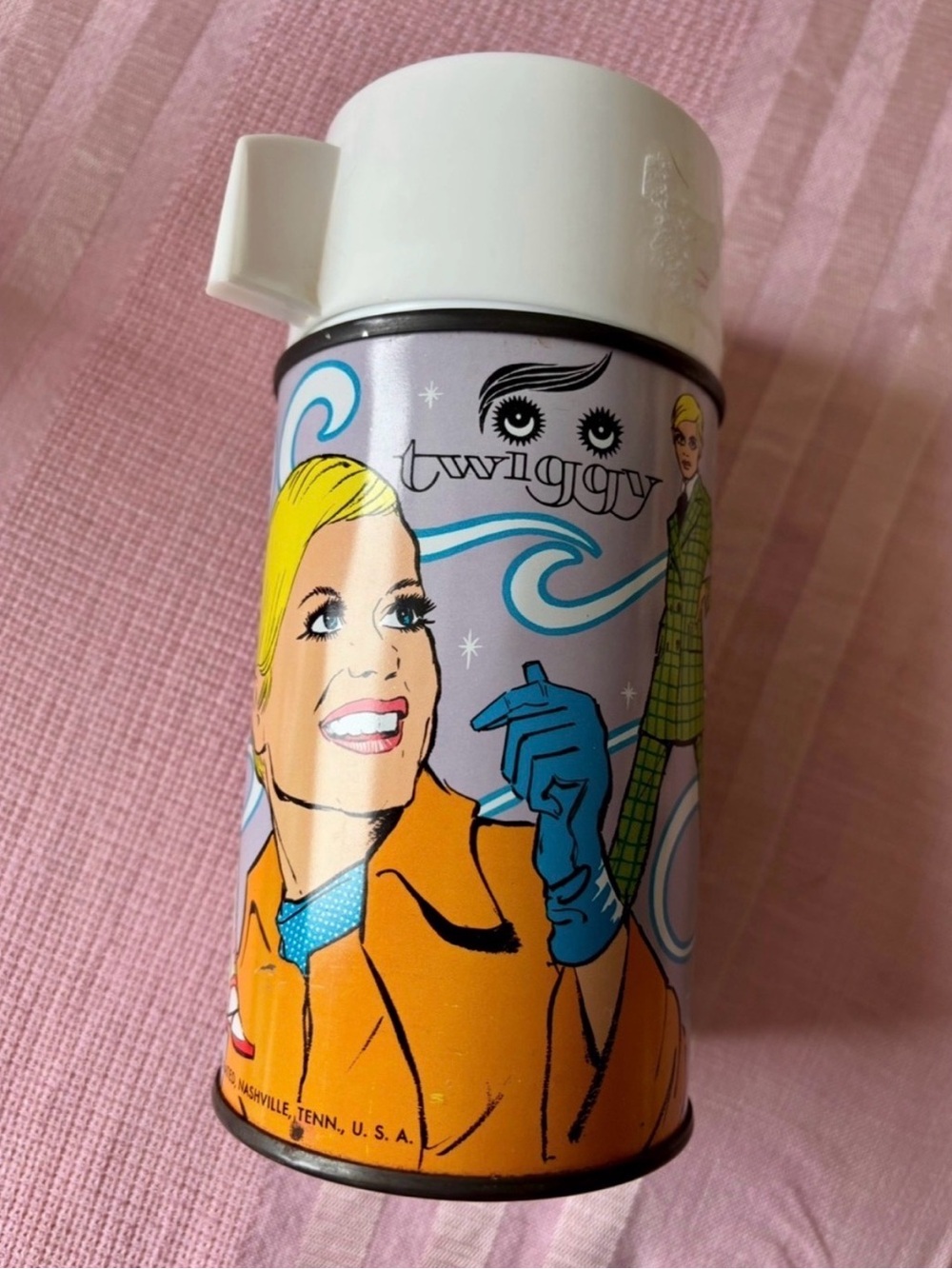 1967 Twiggy Thermos